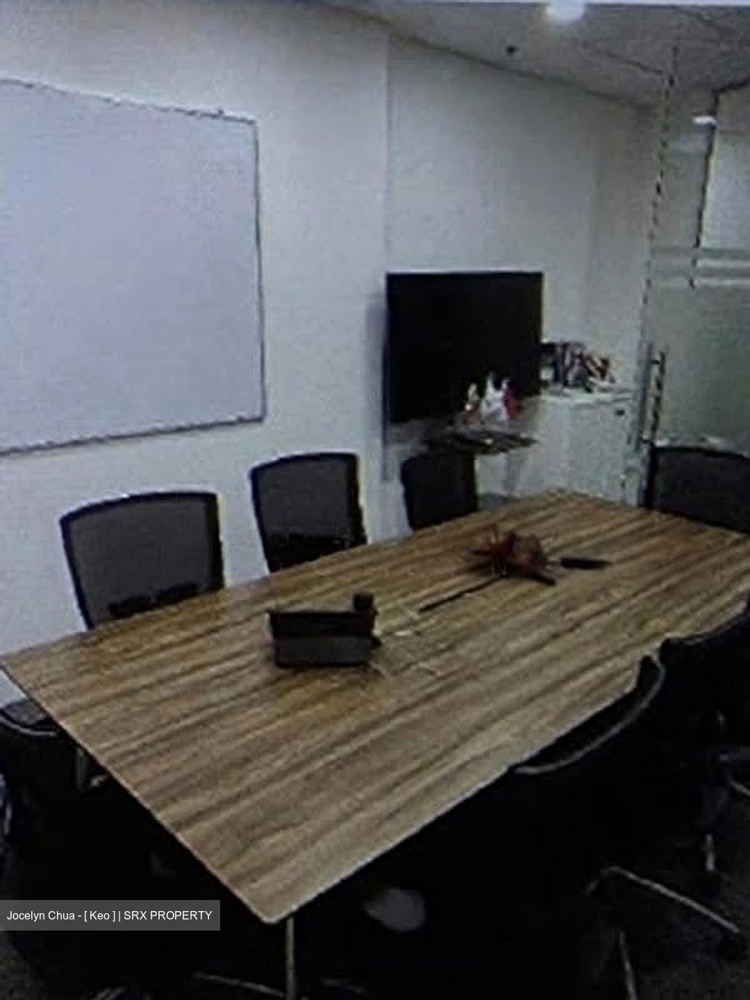 John Hancock Tower (D1), Office #636311821